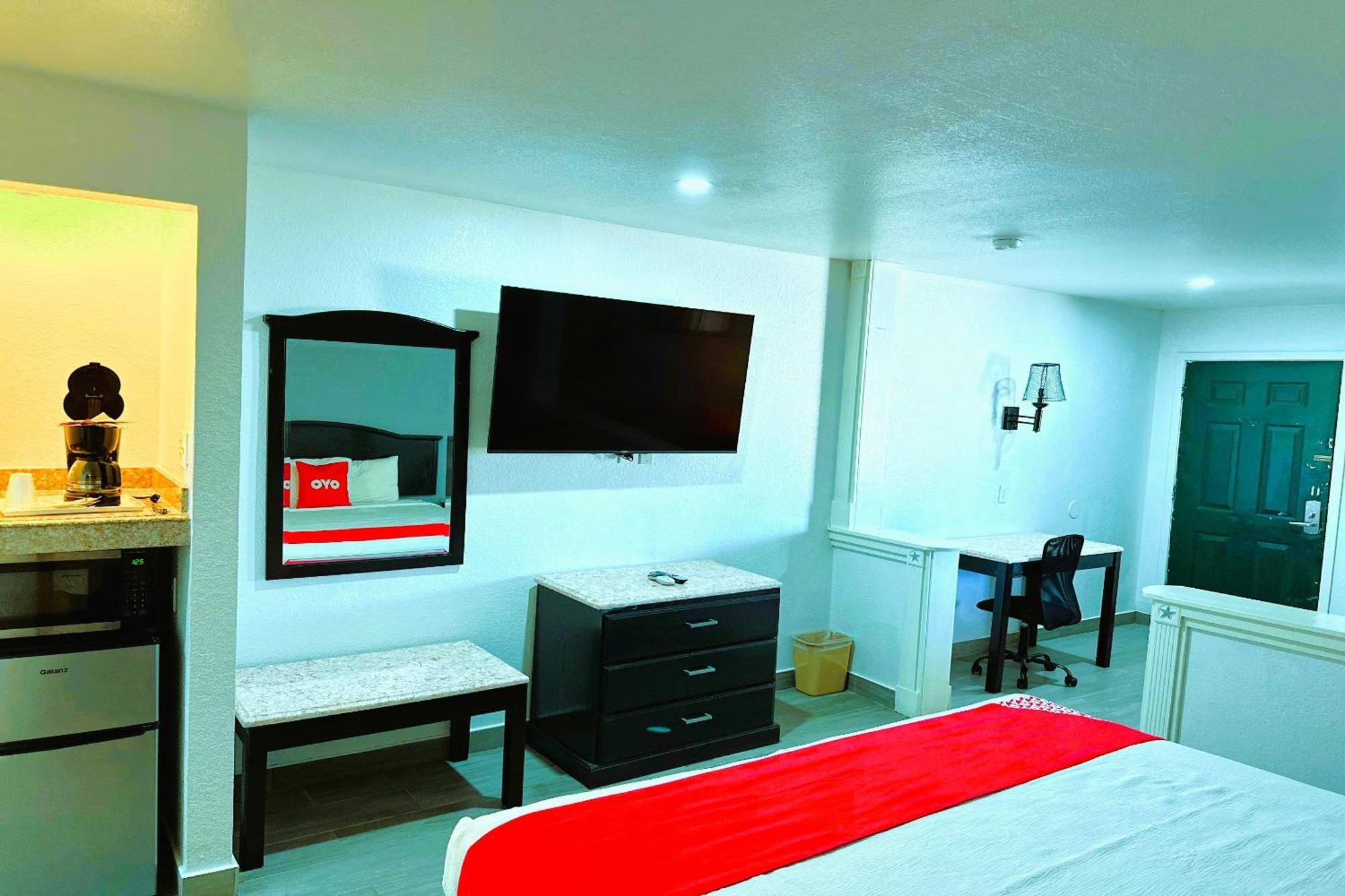 Three Rivers Executive Inn & Suites By Oyo Экстерьер фото